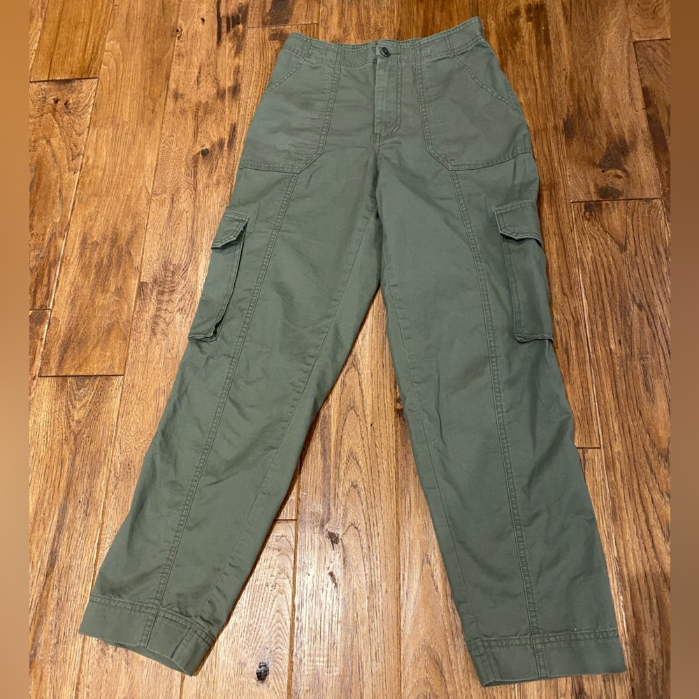 Women's relaxed Cargo Pants short - Picture 2 of 5